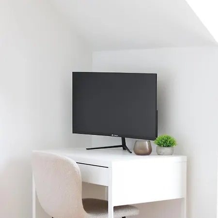 Naemi Premium Hannover 아파트 *