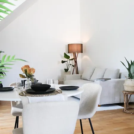 Naemi Premium Hannover Apartamento *